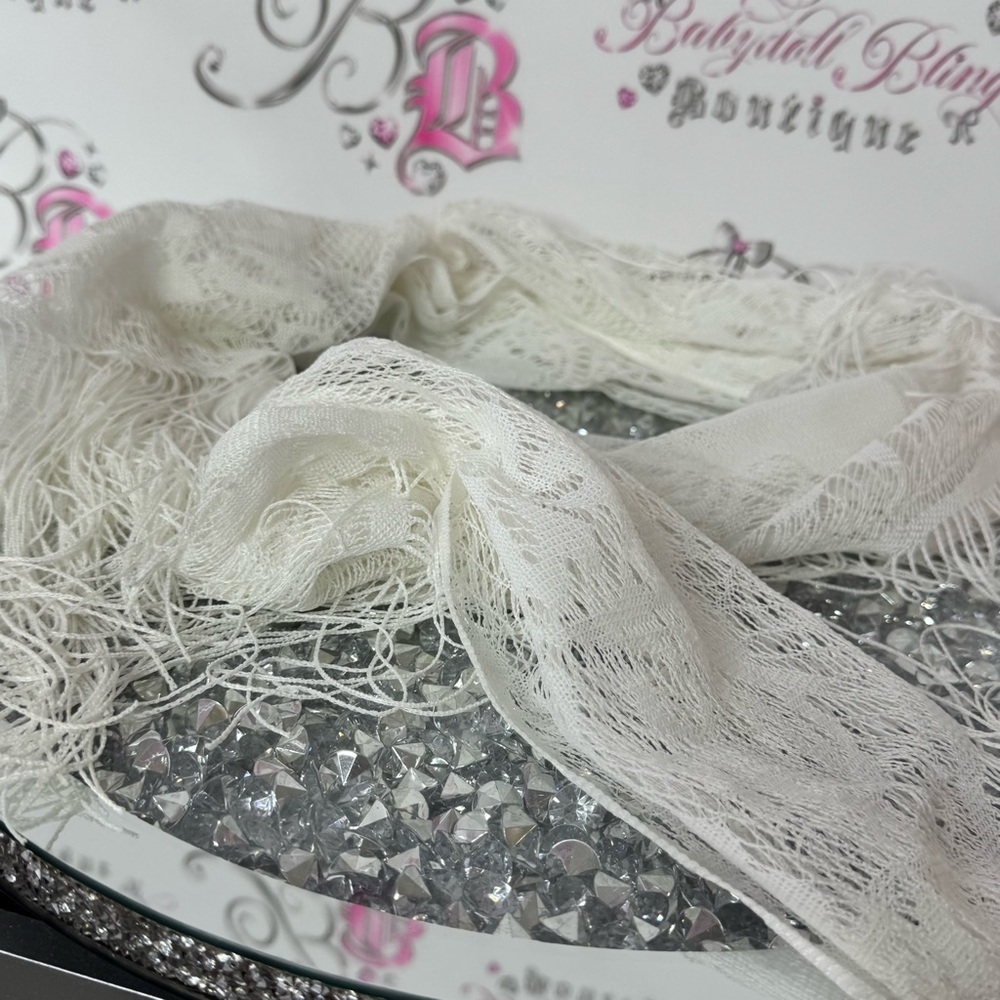 Elegant White Lace Scarf tassle fringe hem